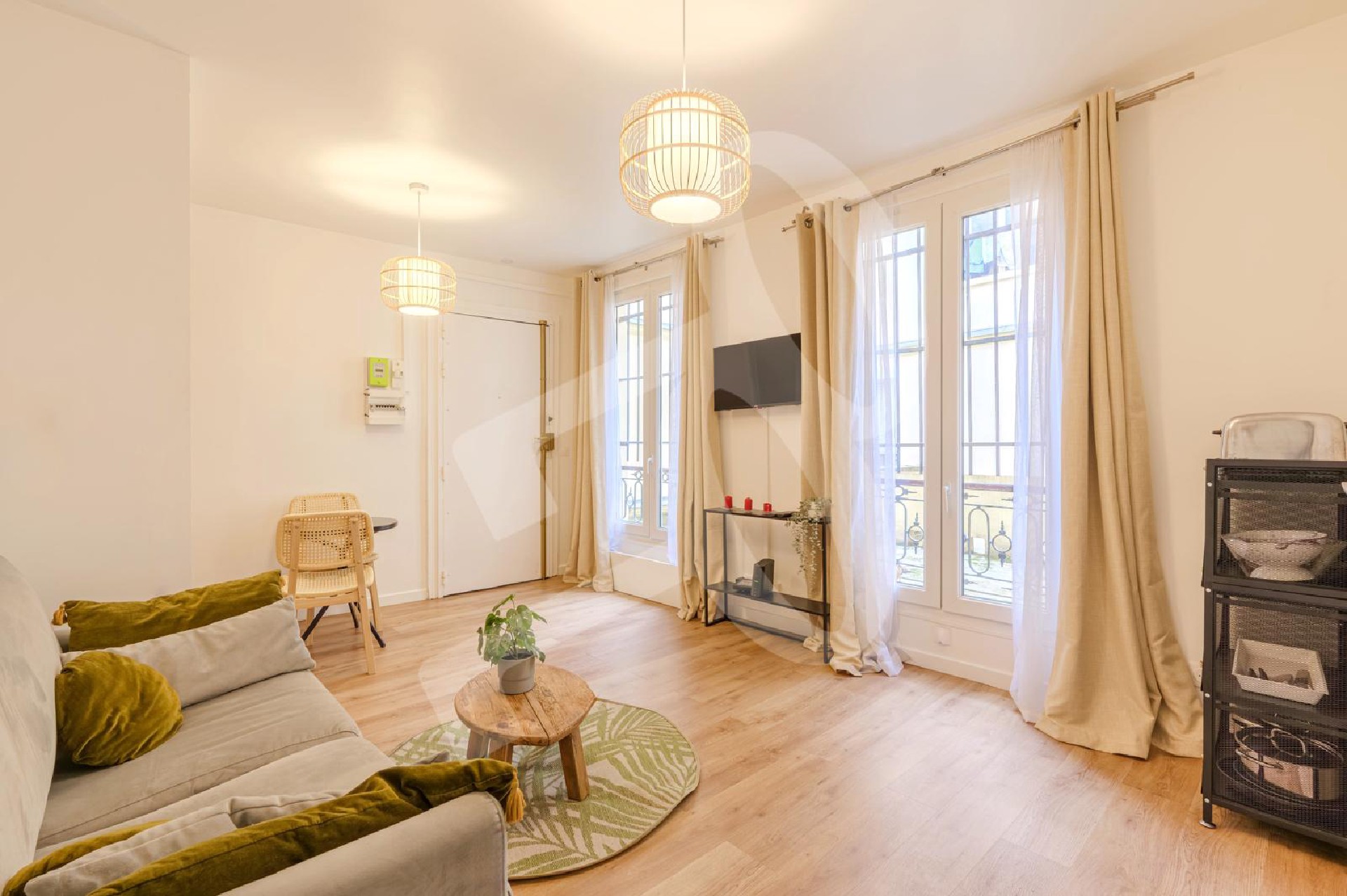 Studio 21 m² – Faubourg Saint-Martin / Canal Saint-Martin – Paris 10e