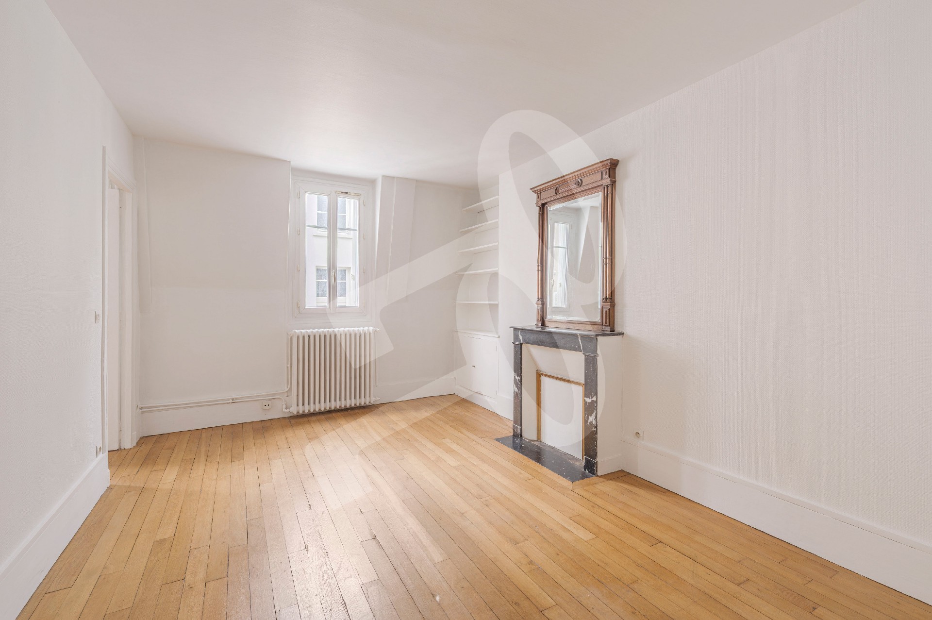 Bel appartement situé au dernier étage, sur cour, calme absolu | T2/T3 de 51,80 m²