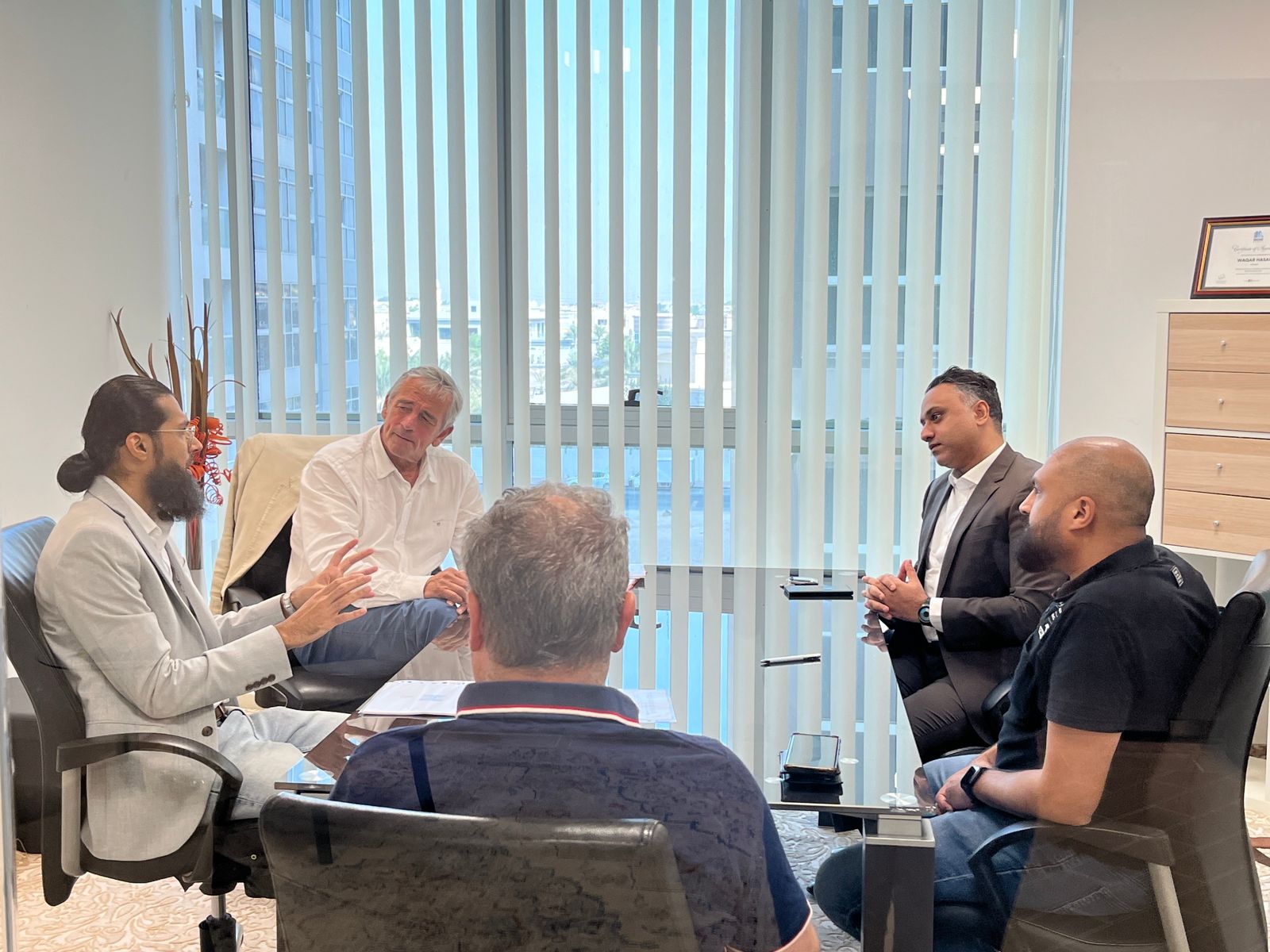 Humberts–Itihad team meeting with Humberts Group Chair Tim Stephens, MRICS, at the Dubai office. / Source: Itihad Community Management (EZ Newswire)