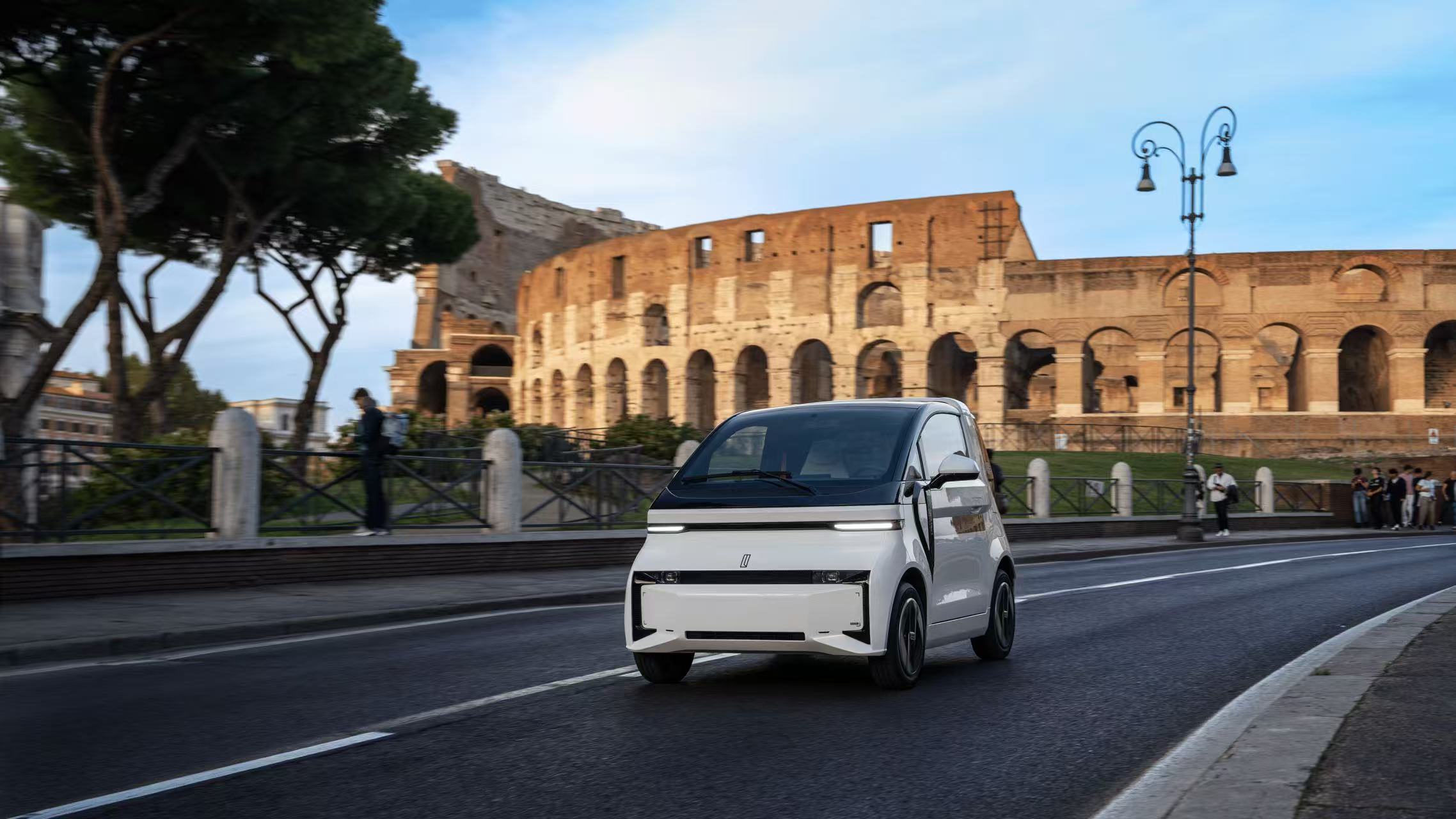 Light IT Up: Linktour Automotive Officially Announces Global Debut with Innovative Lightweight EV Series in Rome / Source: Linktour Automotive (EZ Newswire)