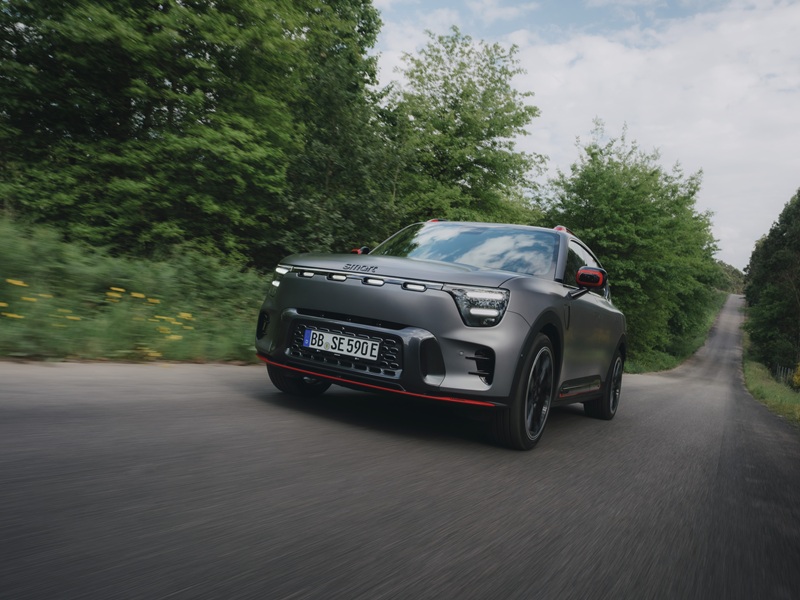 Advanced design and technology deliver versatility and performance in the smart #5 / Source: smart (EZ Newswire)