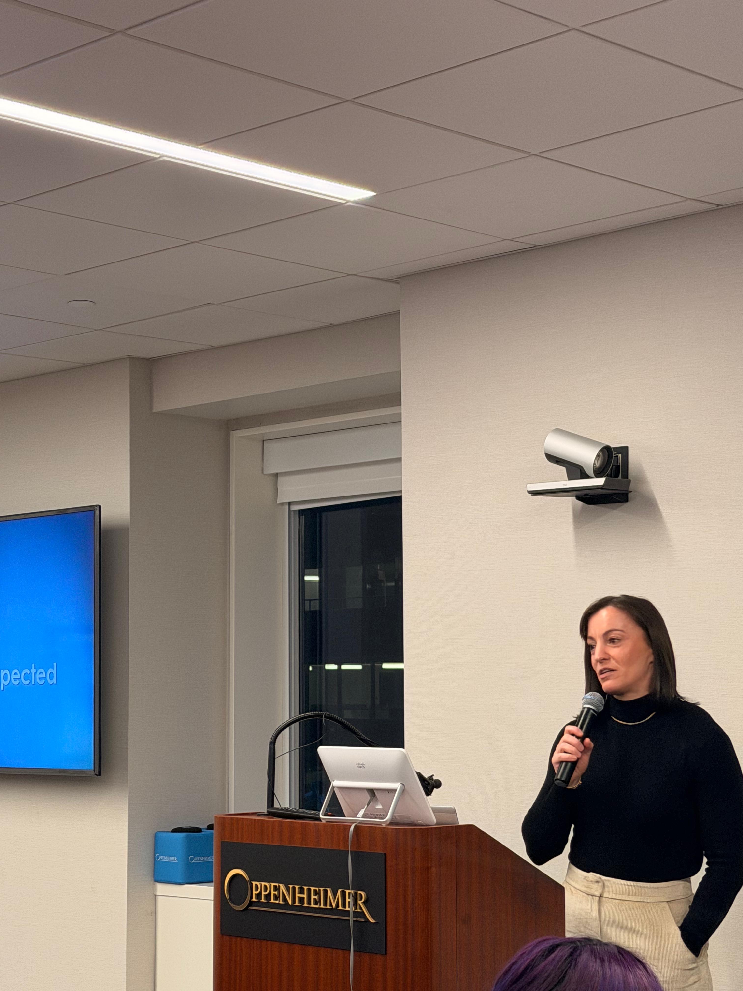 Morgan Newman (Oppenheimer & Co.) / Source: Pirix (EZ Newswire)