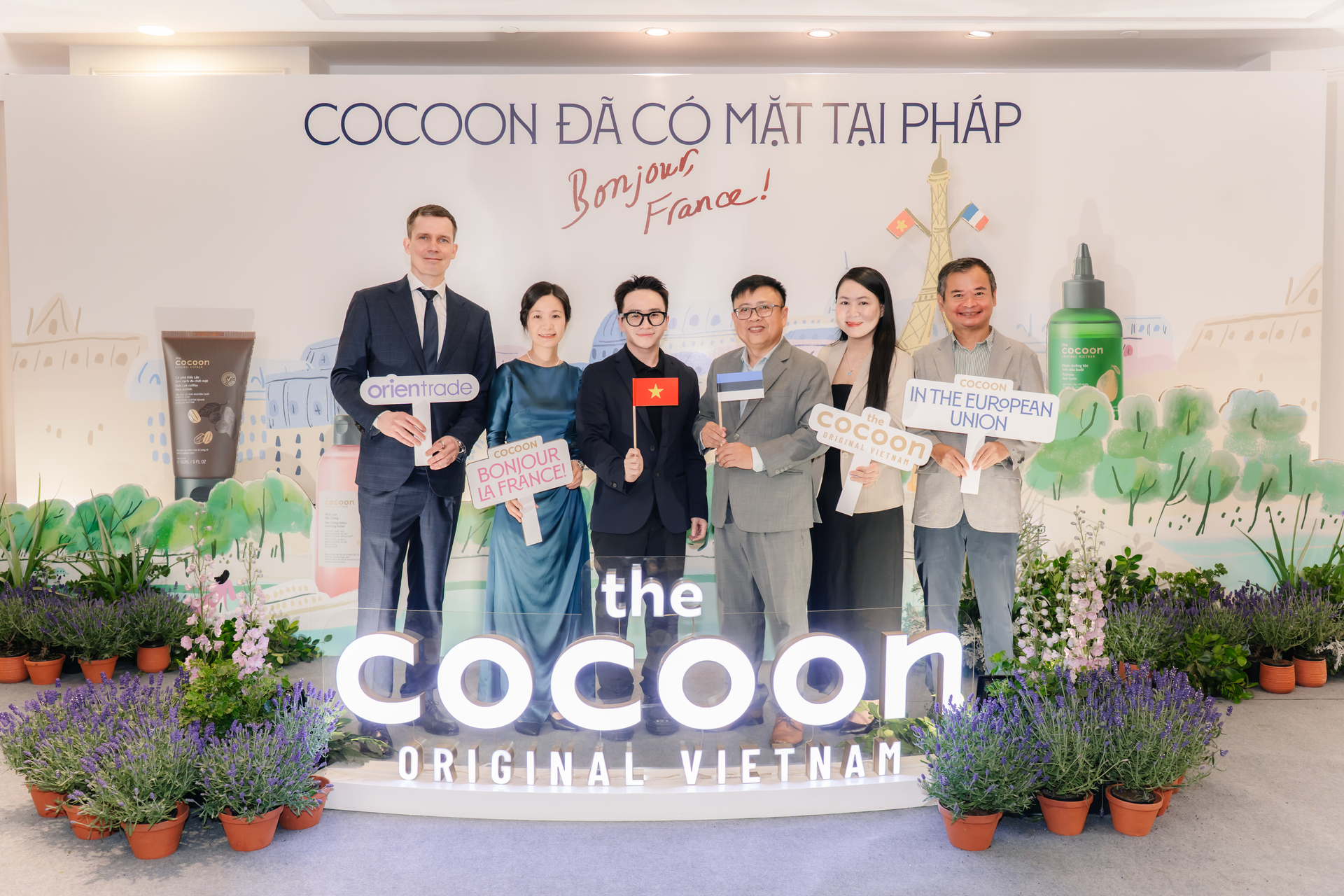 Cooperation signing event to launch Cocoon in France in March 2026. / Source: Cocoon Vietnam (EZ Newswire)