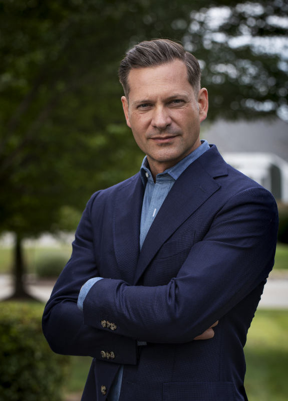 Eric Gang, Esq., founding partner at Gang & Associates. / Source: Gang & Associates (EZ Newswire)