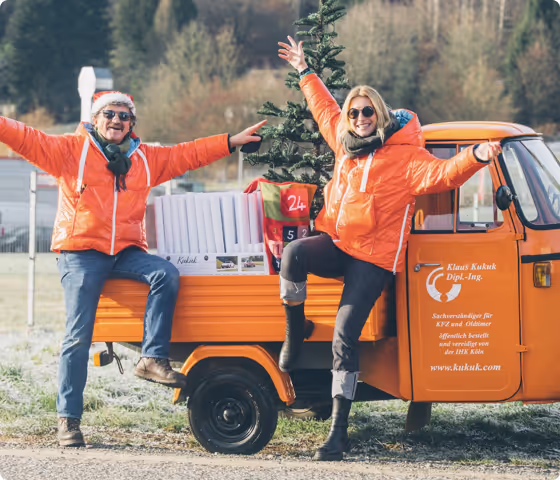 Laura Joins