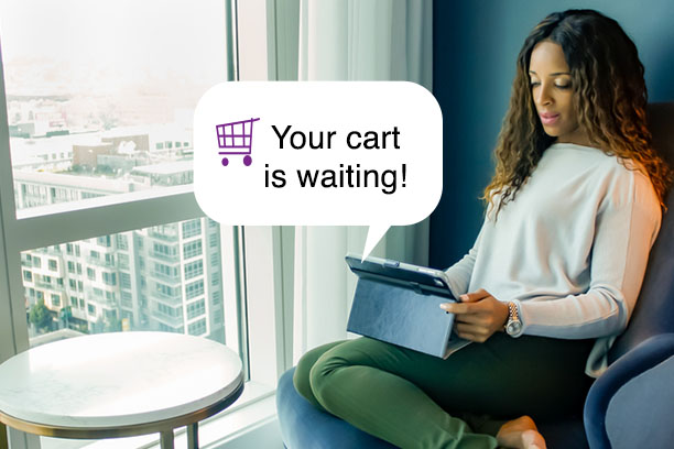 Women receiving a abandon cart reminder
