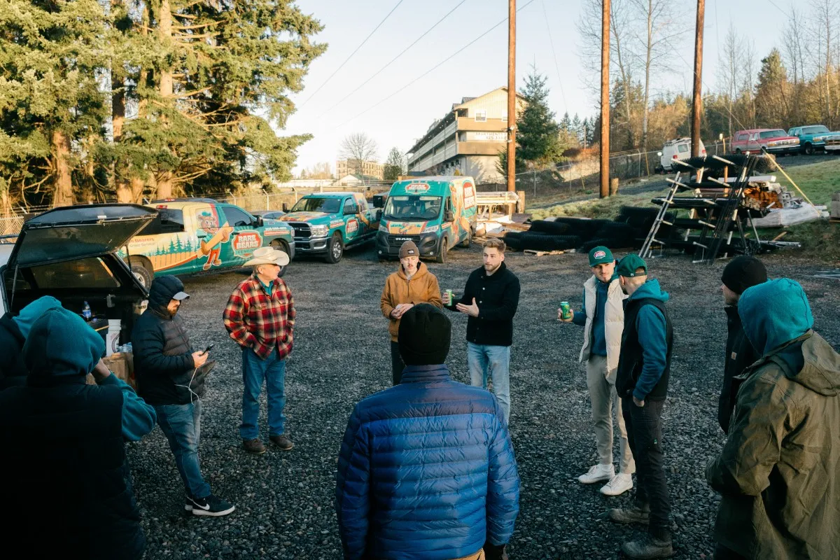 Fencing builders having a chat after working on a project in Seattle