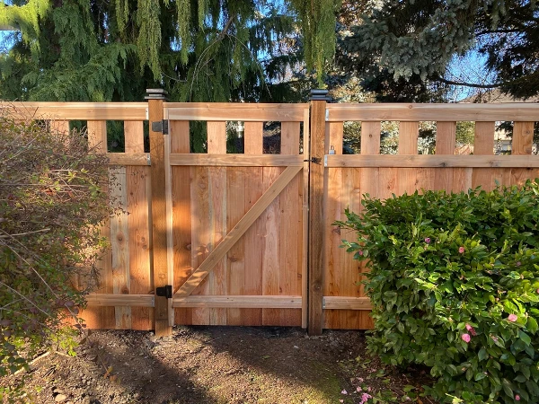 Full Panel Style Wooden Fence
