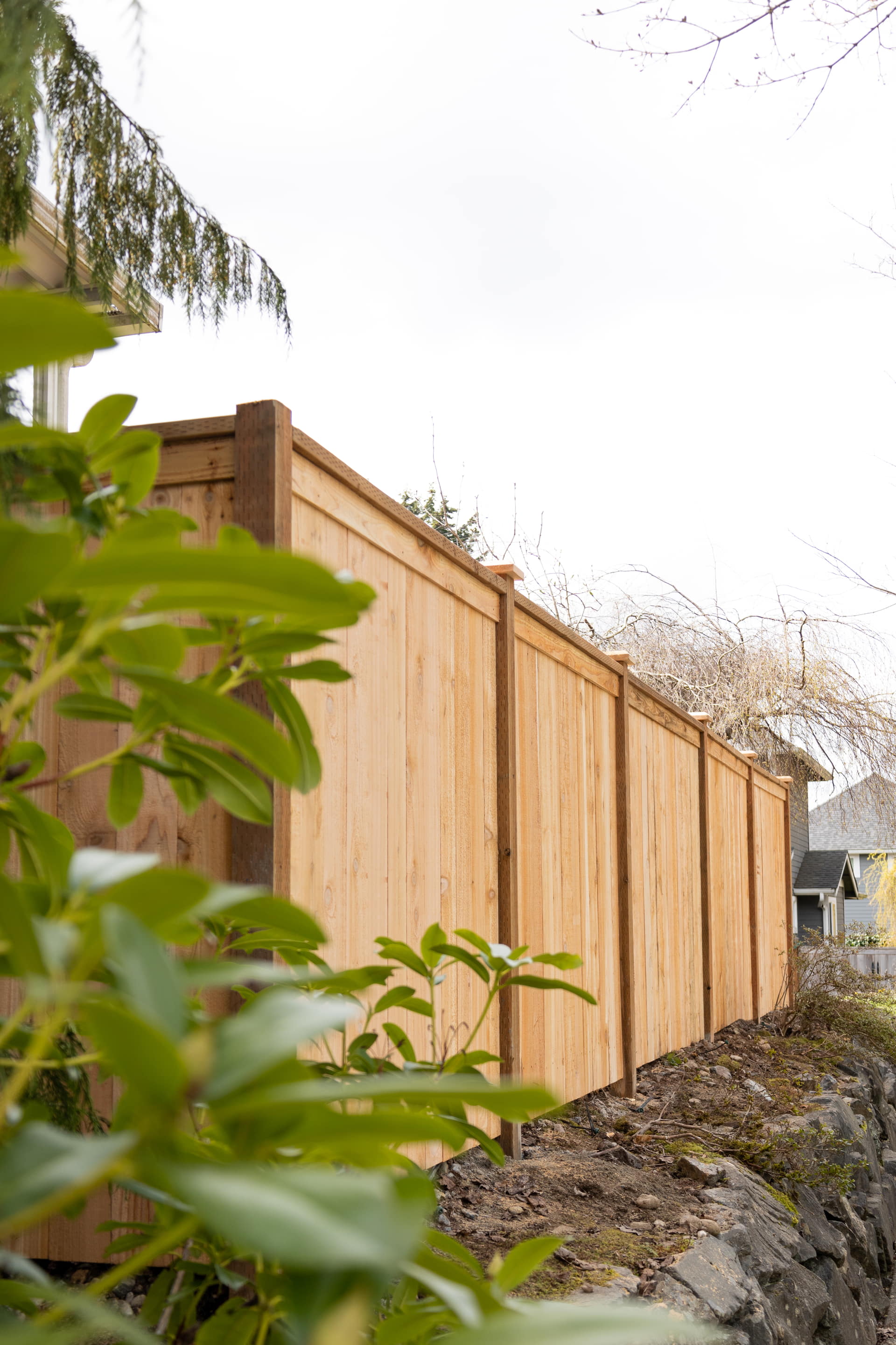 Lake Stevens 700-Foot Modified Panel Fence Completed in Just 3 Days After