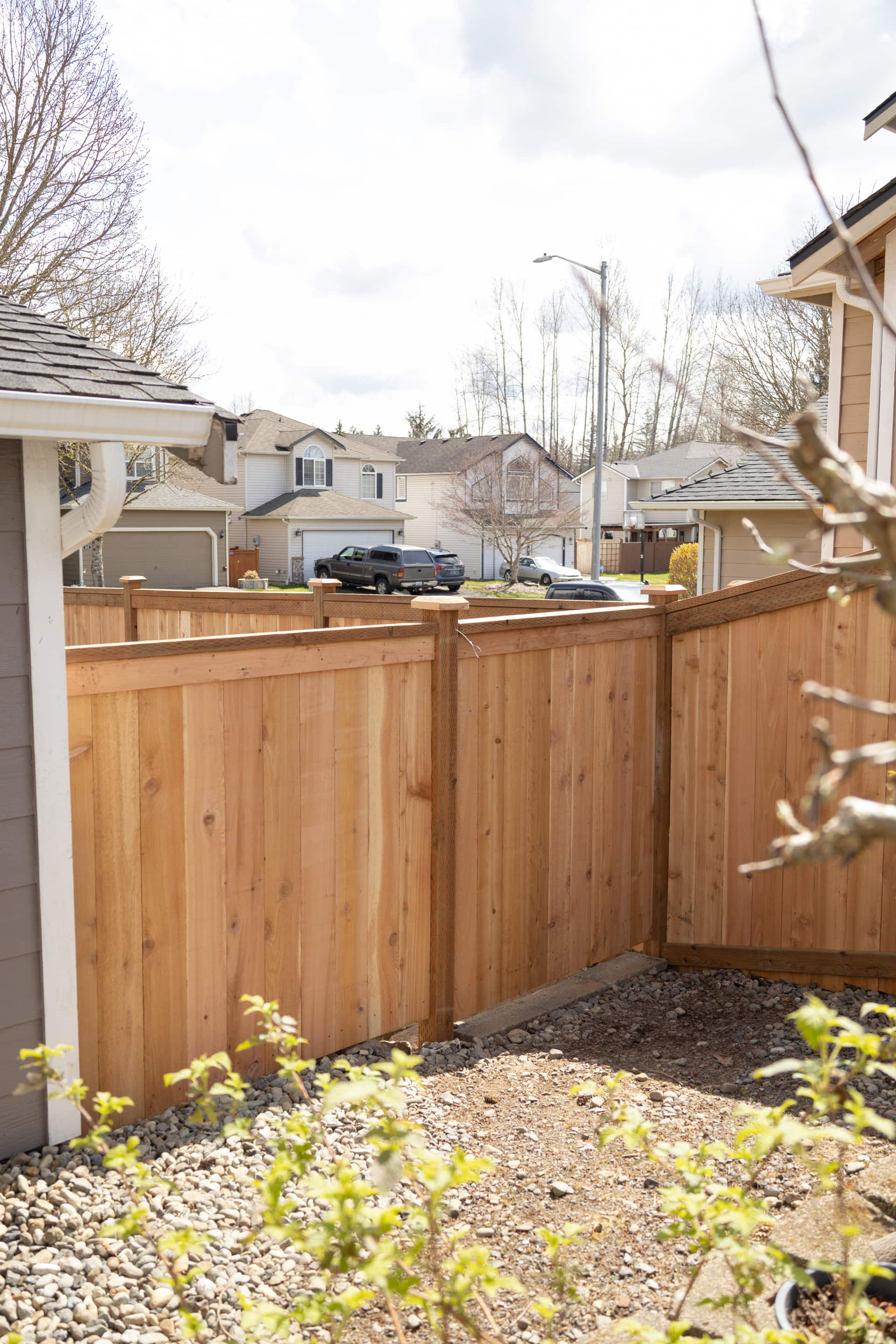 Lake Stevens 700-Foot Modified Panel Fence Completed in Just 3 Days After