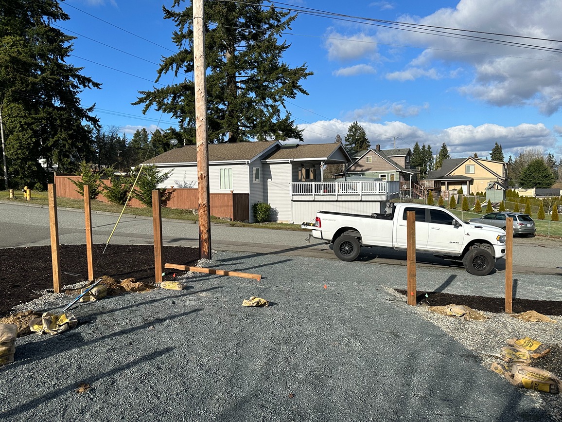 Before Everett Yard Enclosed with Custom Horizontal Fence 