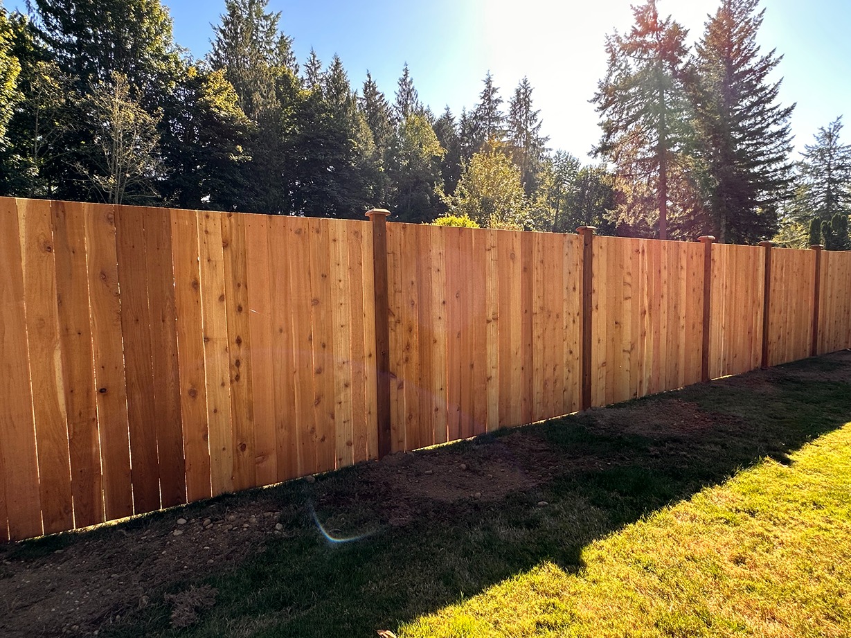 Monroe Black Hog Wire Fence for Open Views and Pet Safety
