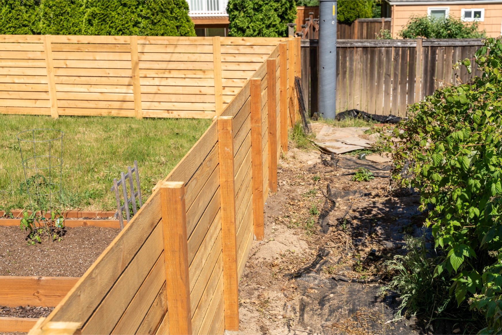 Full yard enclosure with Grade 1 horizontal cedar privacy fence