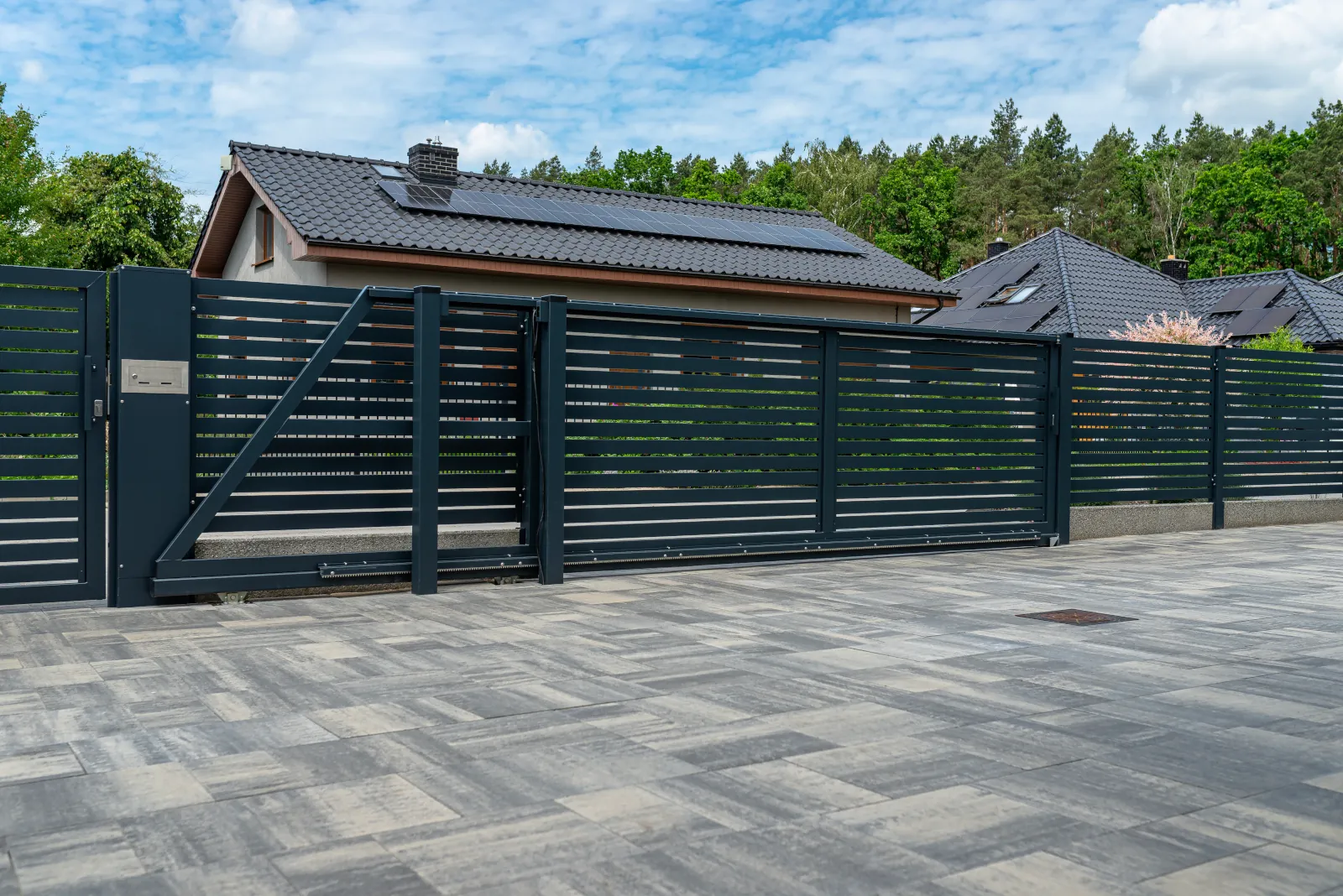 A beautiful and strong metal fence installed outside home in Seattle