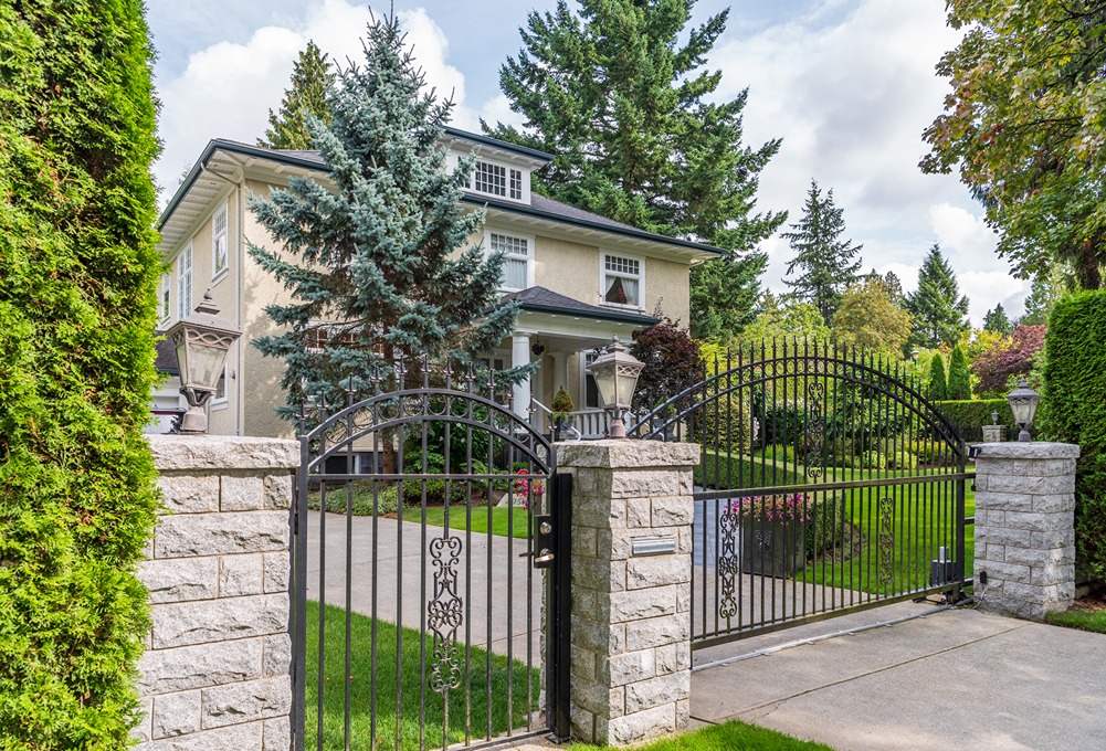 Gate installation added to residential fencing