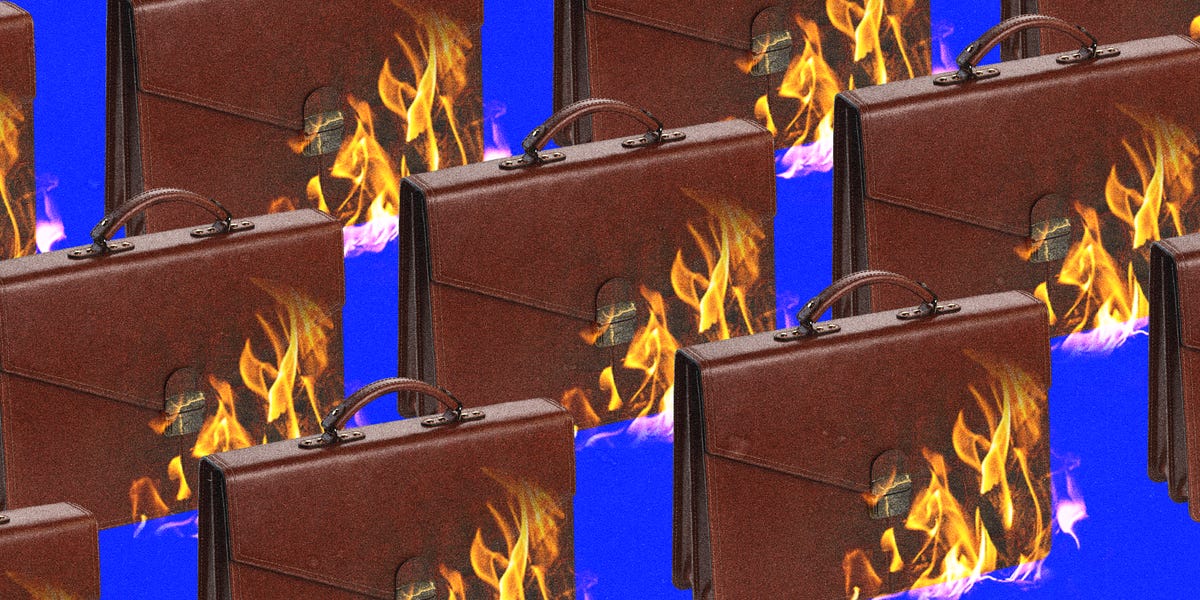 AI and the Age of Mega Layoffs: Why Amazon's Cuts Are a Warning for White Collar Workers