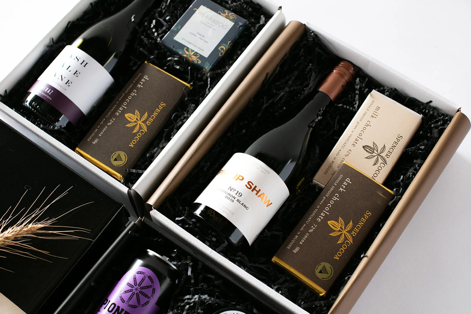 Bespoke-Country-Gifts-Hampers