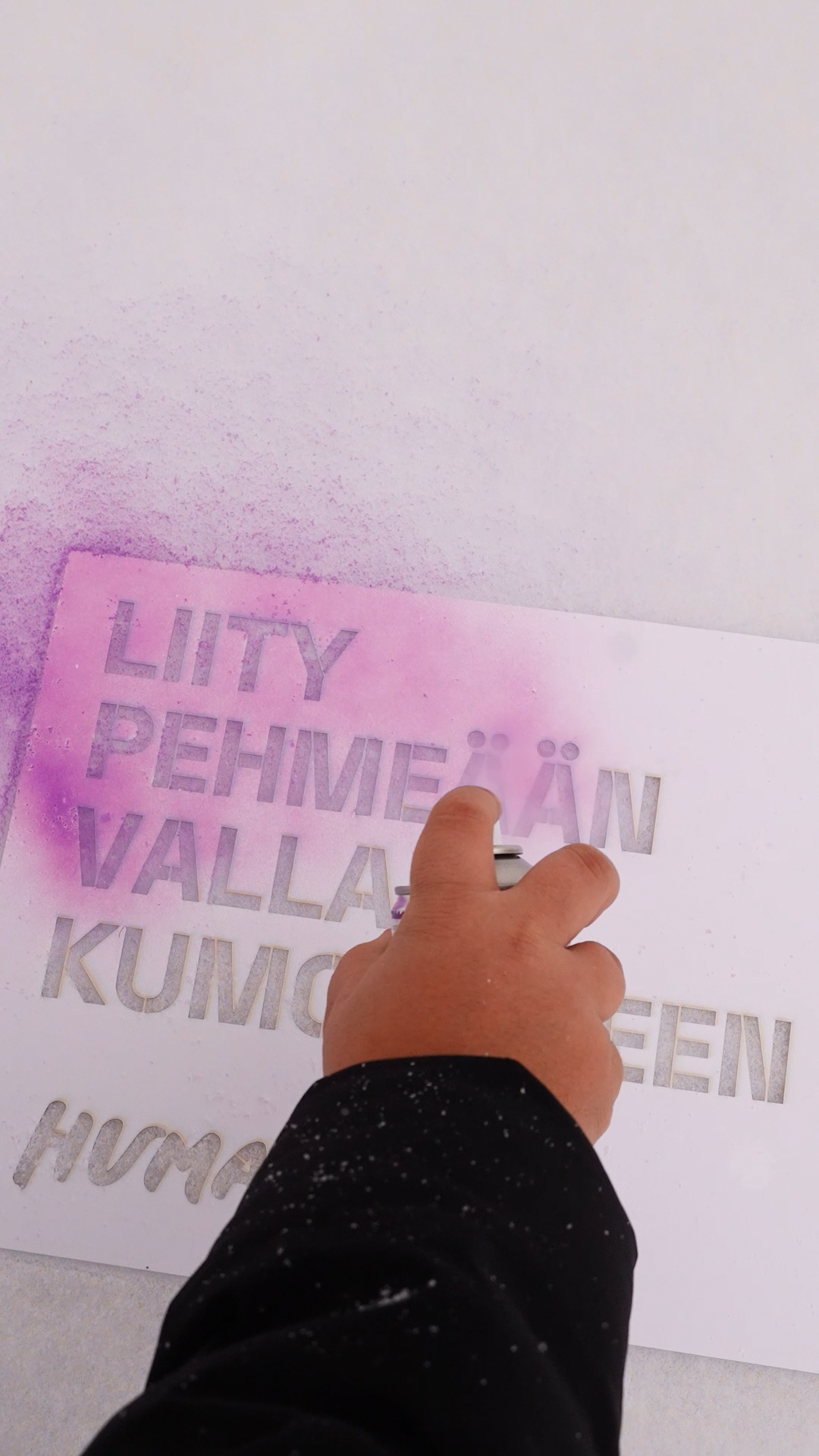 HUMAK-graffiti — pystyvideo