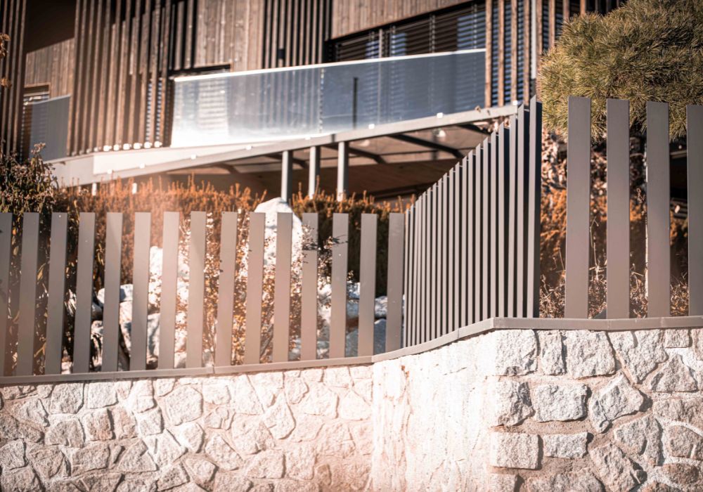 Gatter_Tor und Zaun_Stahl_feuerverzinkt_pulverbeschichtet