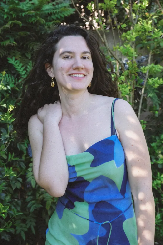 Portrait de Juliette Simon, photographe de mariage à Lyon
