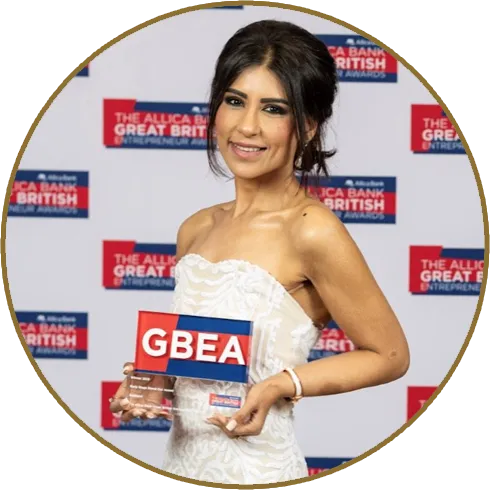 Shabnum receiving award