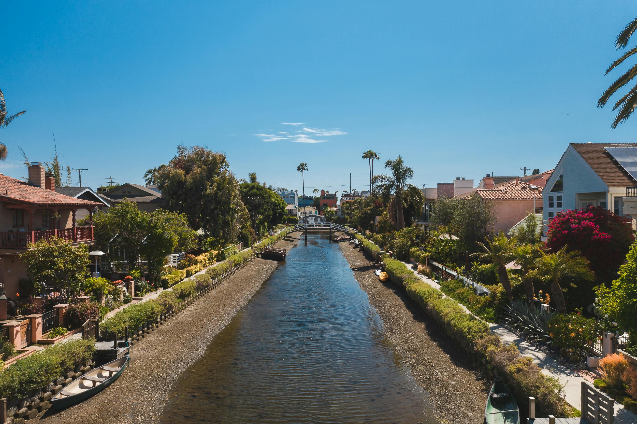 How to Manage Airbnb Cancellations and Reduce Booking Losses