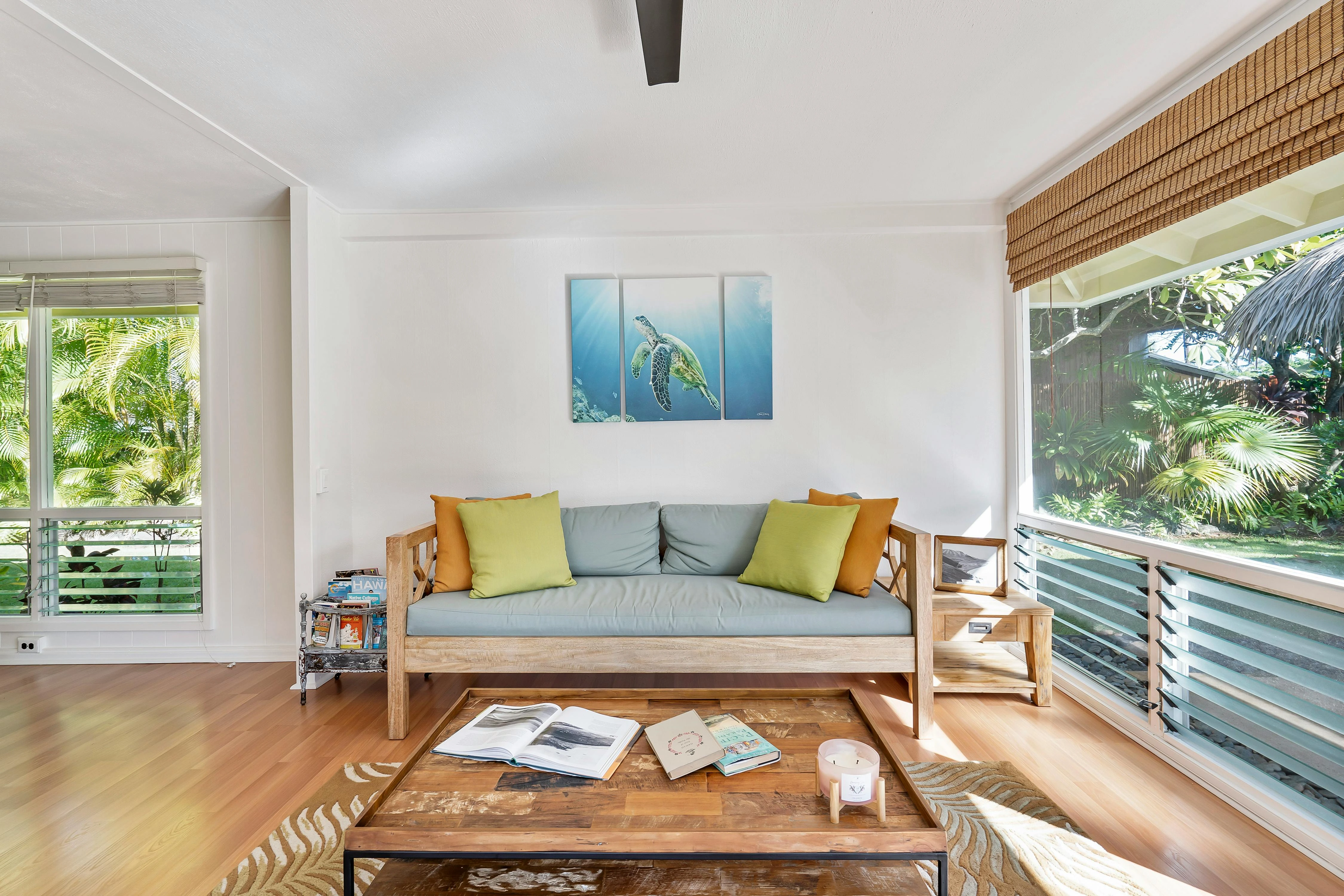 How to Respond to Negative Airbnb Reviews: Expert Templates & Best Practices
