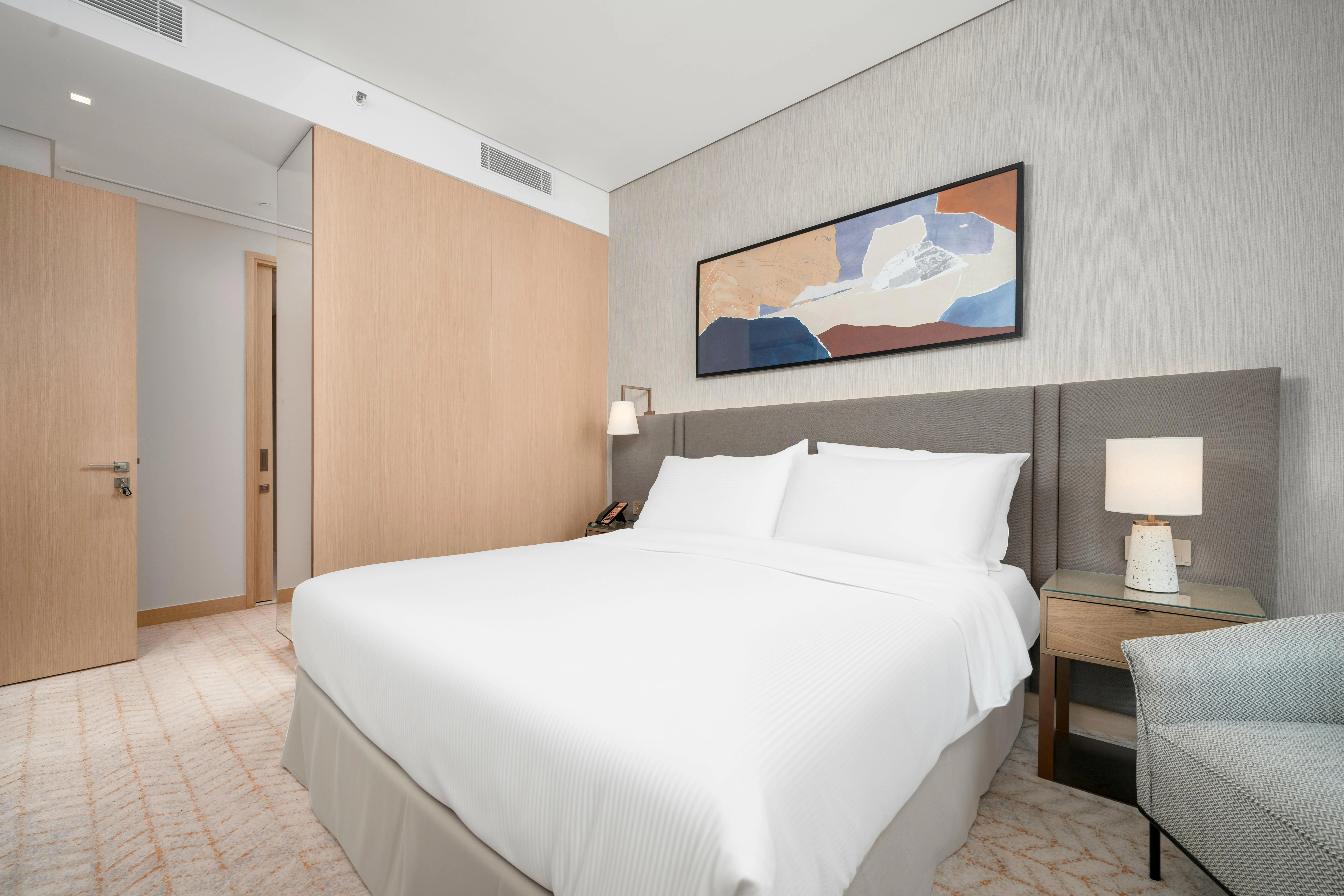 Expedia & Booking.com Are Growing Fast — Why Property Managers Can’t Ignore Them (2025)