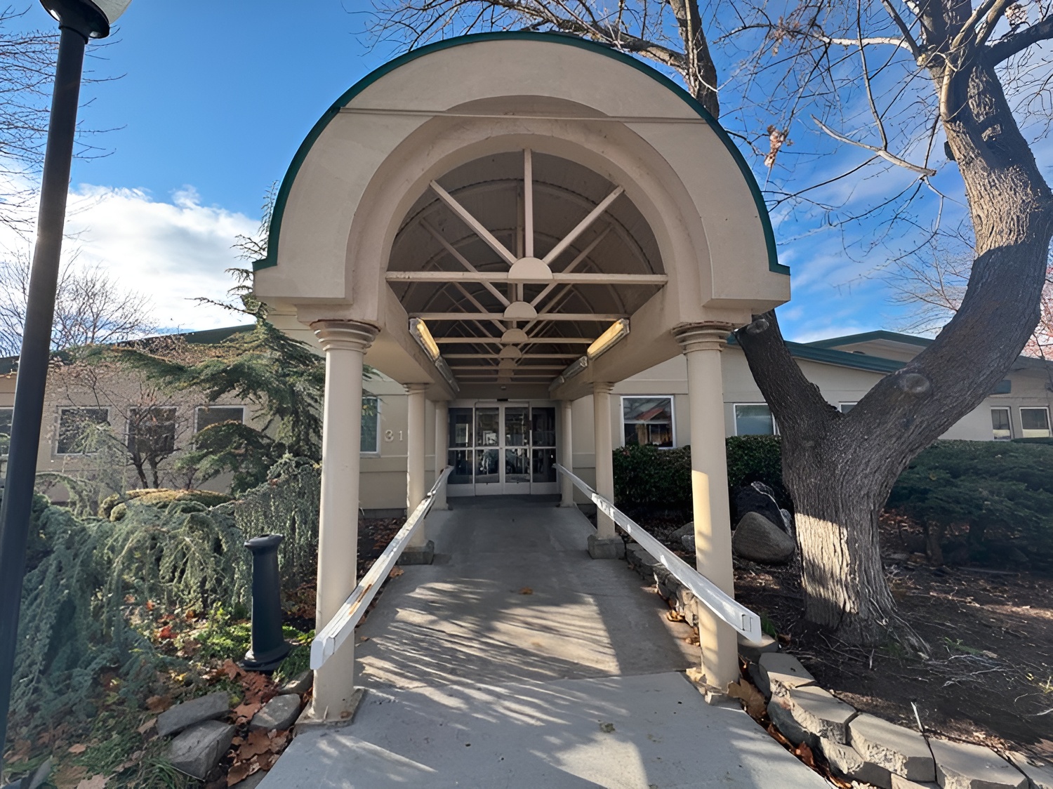 Feature Property image