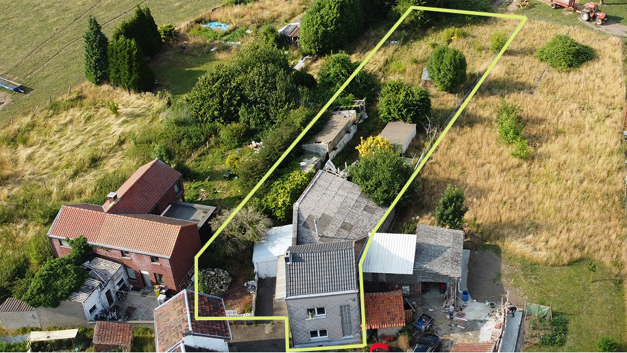 Maison à réinventer – jardin spacieux et cadre paisible
