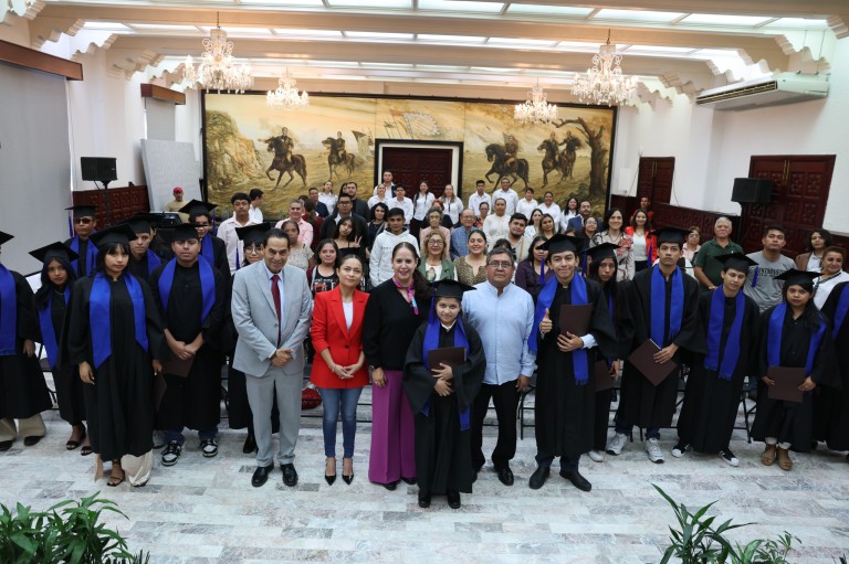 Impulsa Preparatoria Abierta el desarrollo integral de sus estudiantes a través del modelo dual