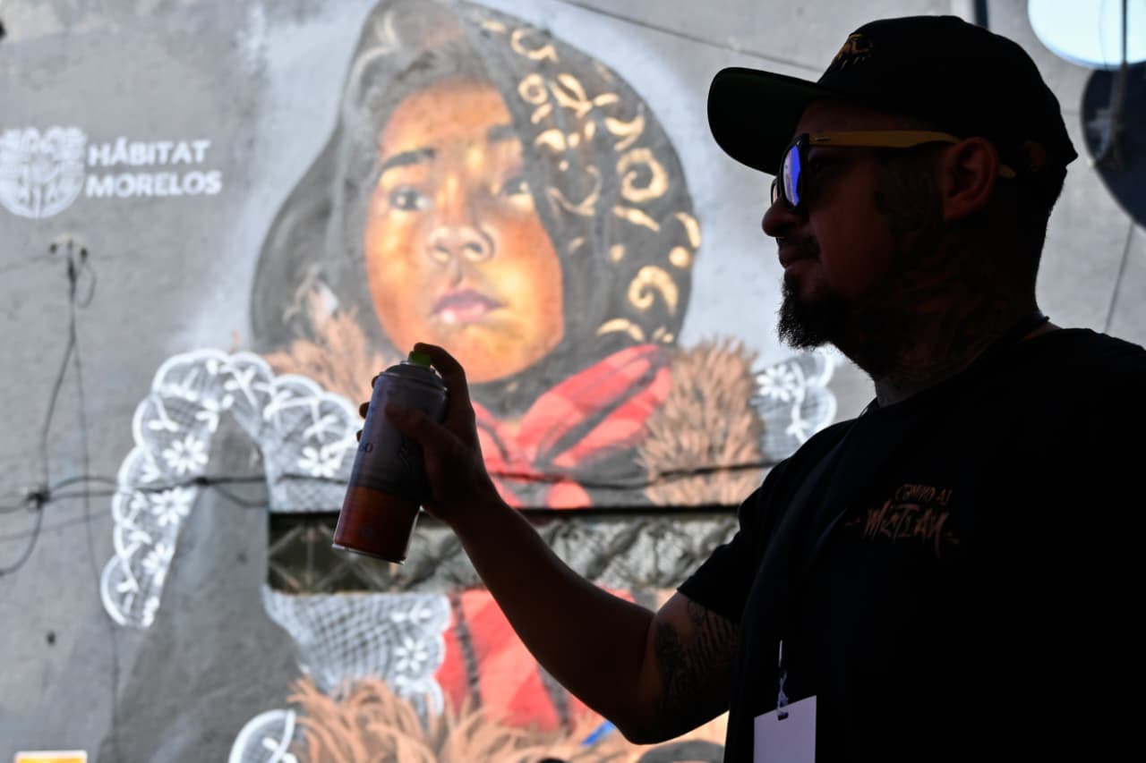 Se pinta Tepoztlán de colores y tradición con festival internacional de arte urbano “Tierra de Dioses Camino al Mictlán”