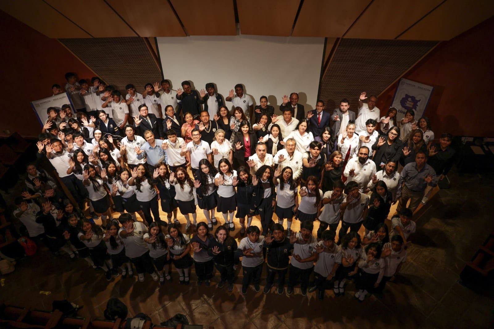 Reconoce Cobaem talento y expresión de sus estudiantes en el arte de la oratoria