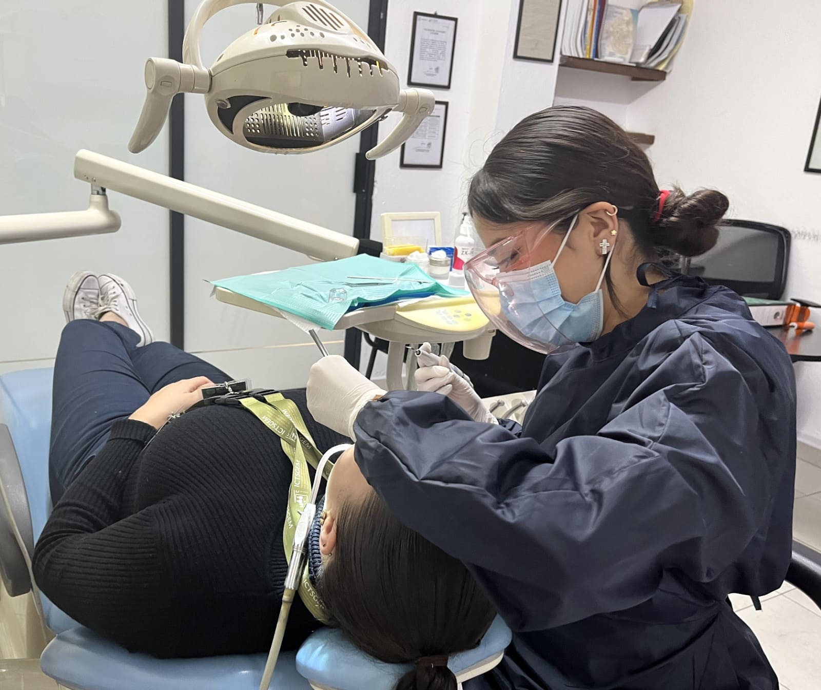 Otorga Instituto Crédito más de dos mil atenciones de odontología y optometría a afiliados