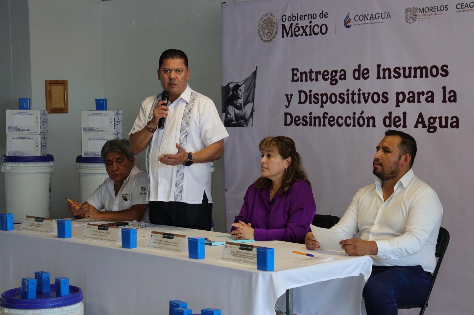 Entregan Gobiernos de Morelos y México insumos y dispositivos de desinfección de agua a organismos operadores municipales Entregan Gobiernos de Morelos y México insumos y dispositivos de desinfección de agua a organismos operadores municipales