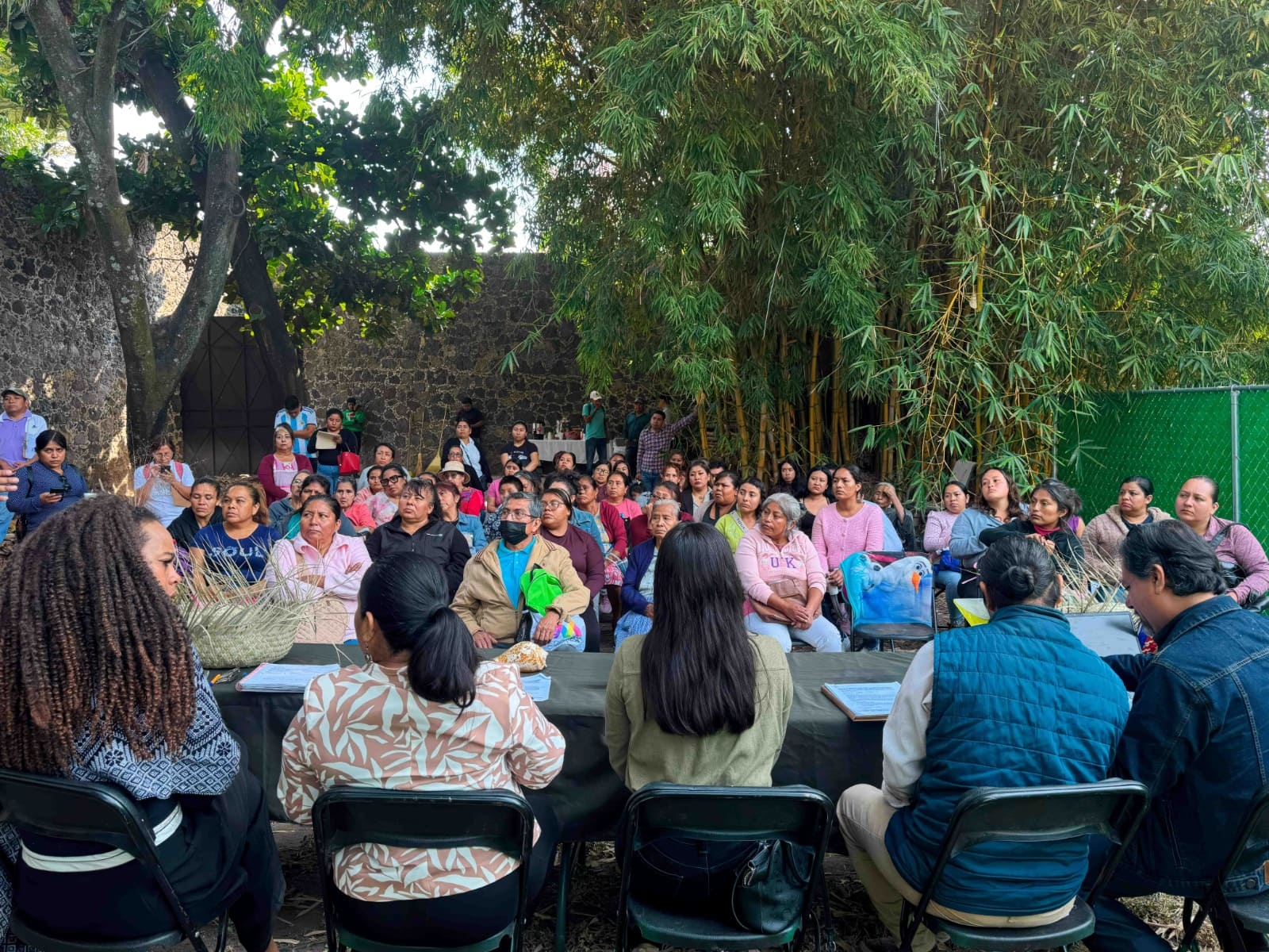  Sostiene IPIAM encuentro con mujeres artesanas beneficiarias del programa “Saberes 2025” para fortalecer acompañamiento institucional