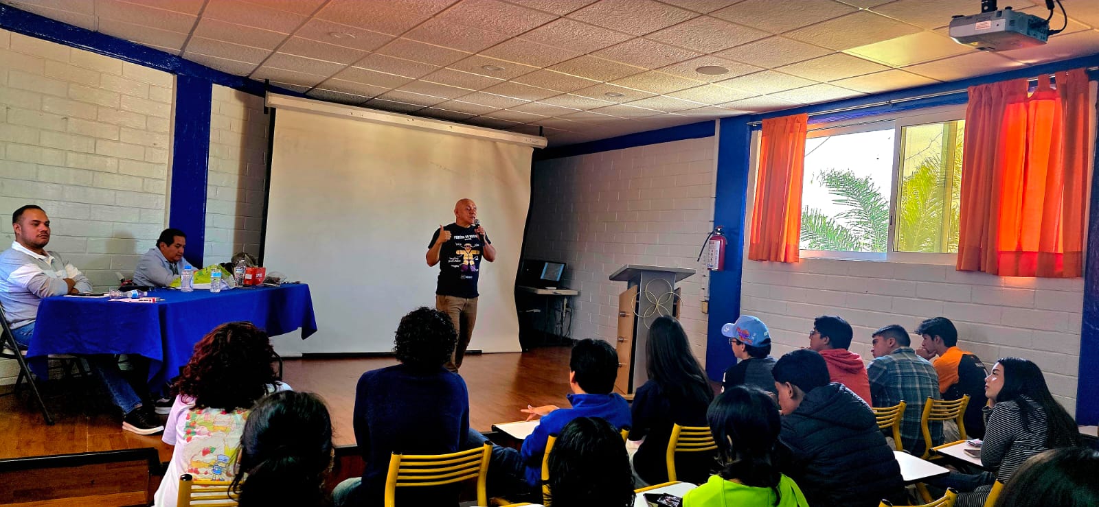  Impulsa Secretaría de Gobierno plática informativa sobre derechos sexuales y reproductivos a estudiantes