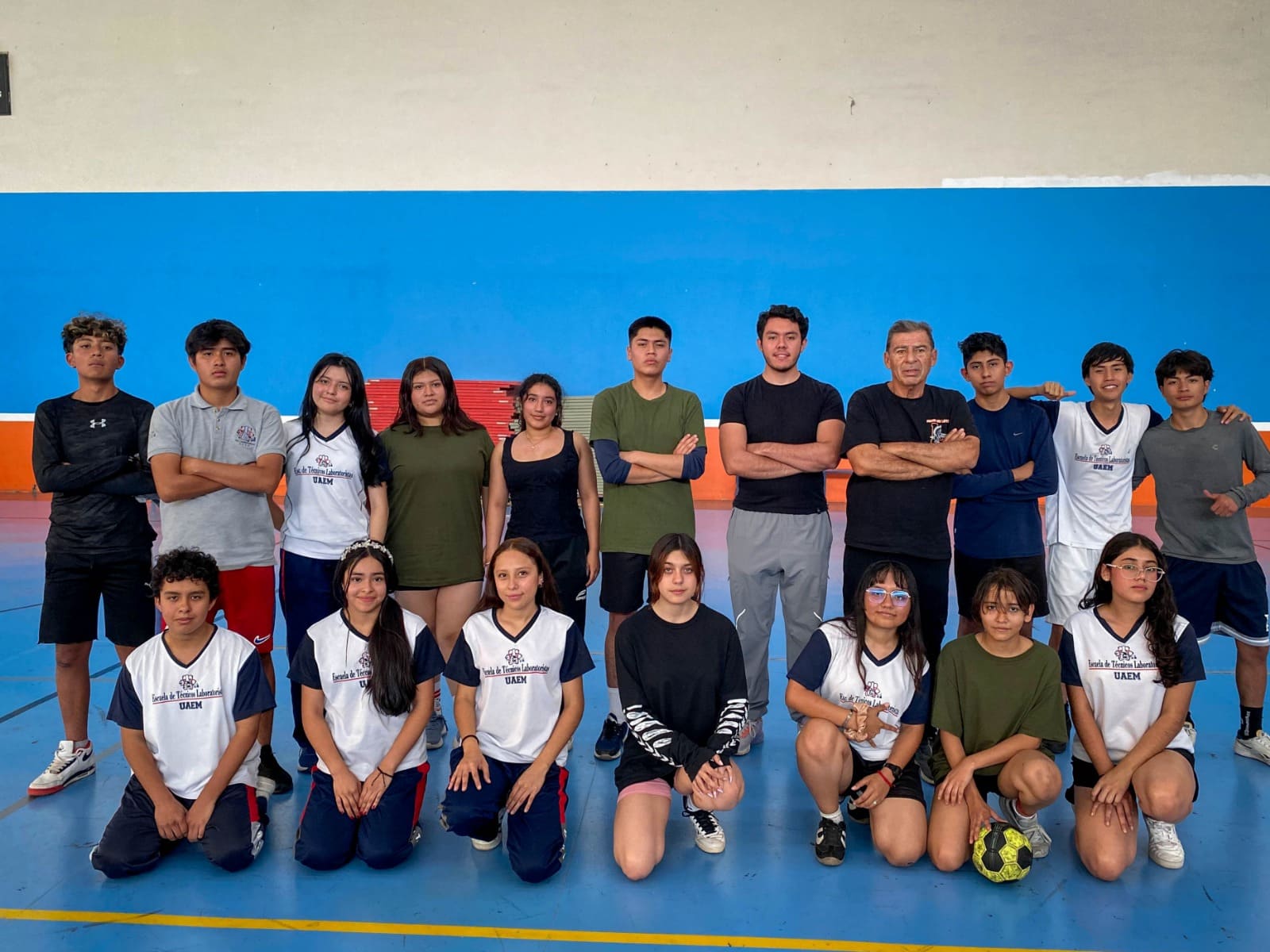 Impulsa Indem escuela formativa de handball Impulsa Indem escuela formativa de handball