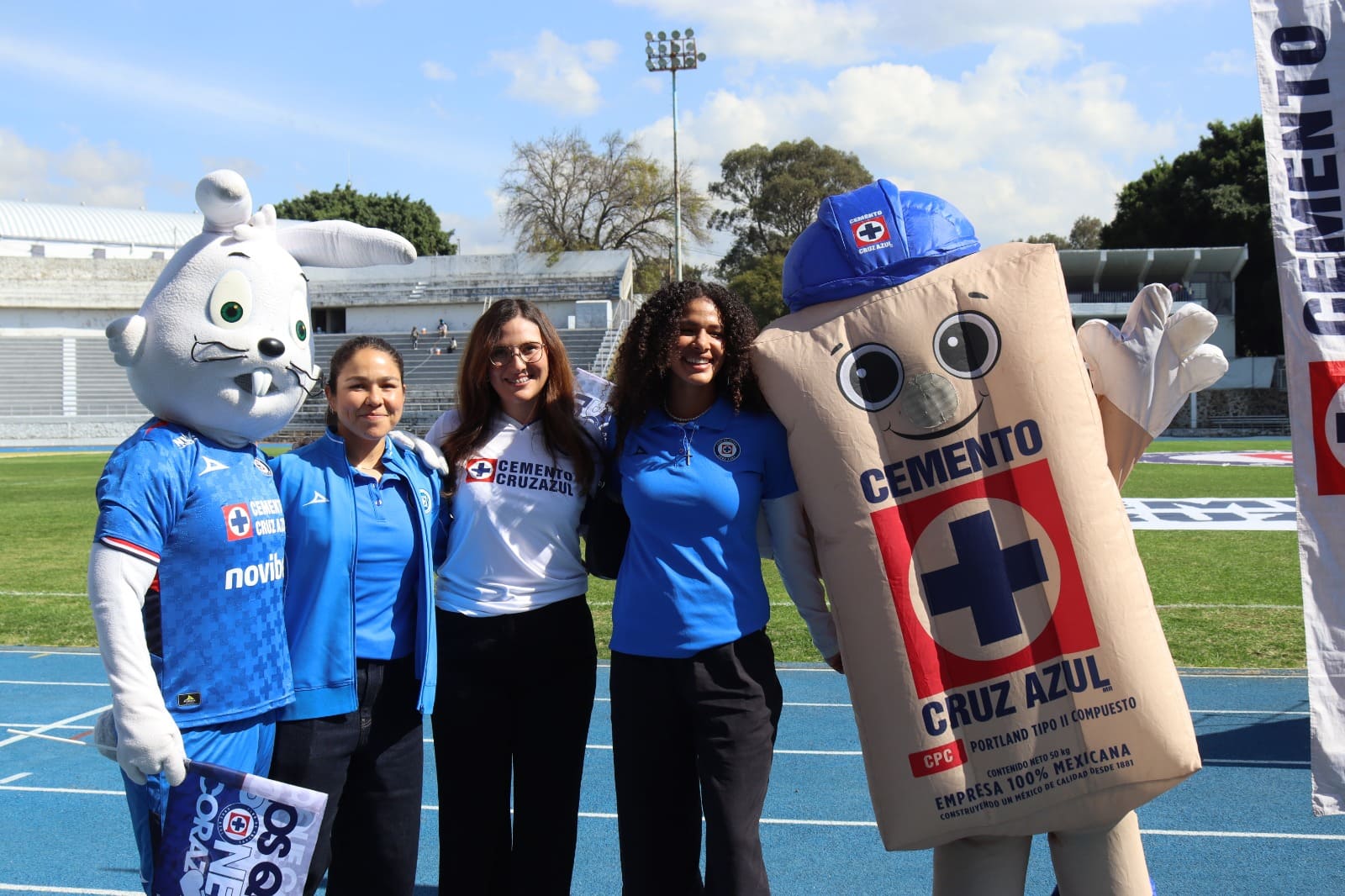 Expresan jugadoras de Cruz Azul su emoción por jugar en el estadio Centenario Expresan jugadoras de Cruz Azul su emoción por jugar en el estadio Centenario