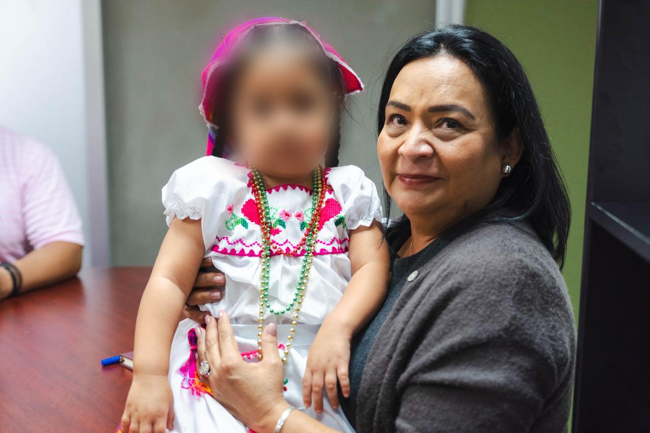 Cierra SEDIF 2025 con restitución de derechos a una niña Cierra SEDIF 2025 con restitución de derechos a una niña