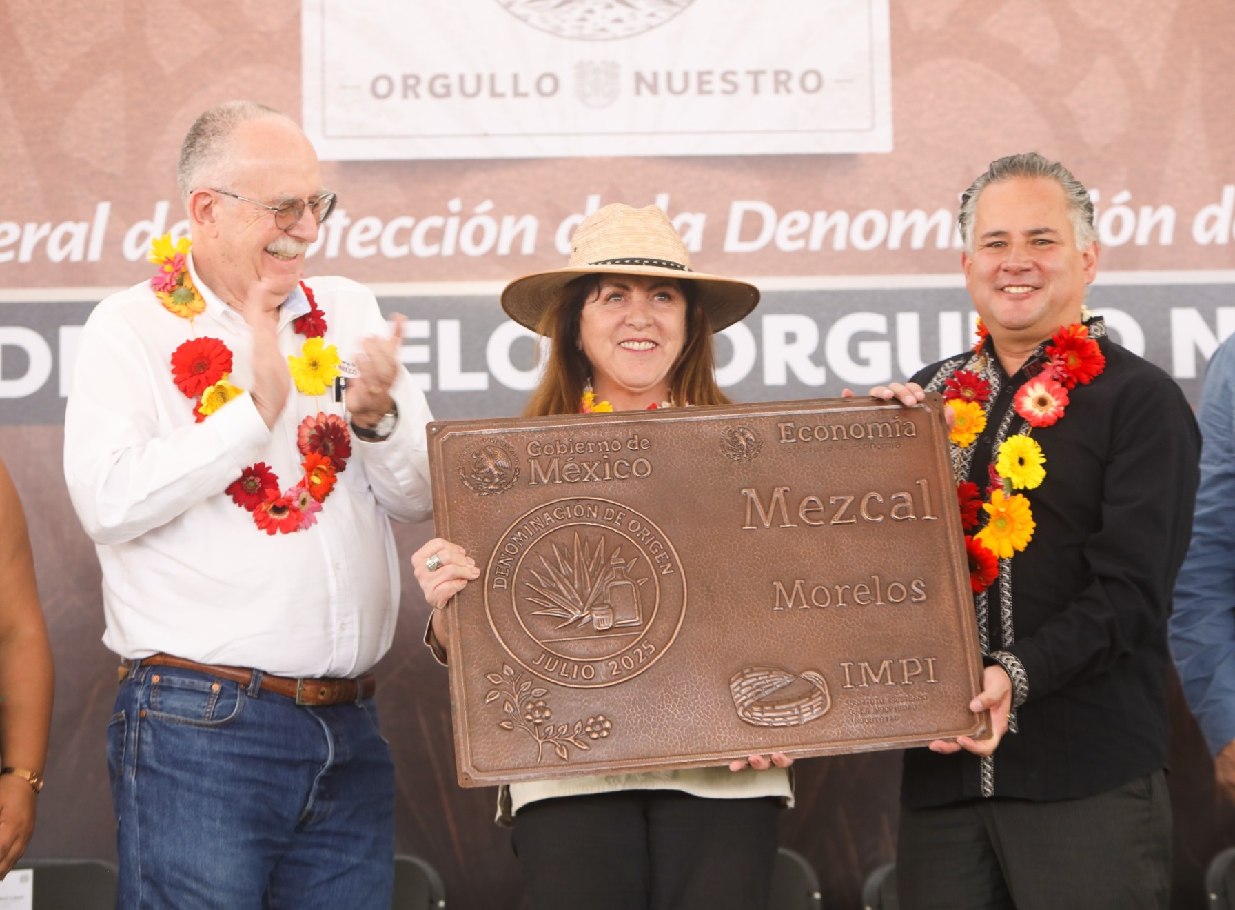 Consolidó Gobierno de "La tierra que nos une" acciones para el bienestar del pueblo de Morelos en 2025 Consolidó Gobierno de "La tierra que nos une" acciones para el bienestar del pueblo de Morelos en 2025