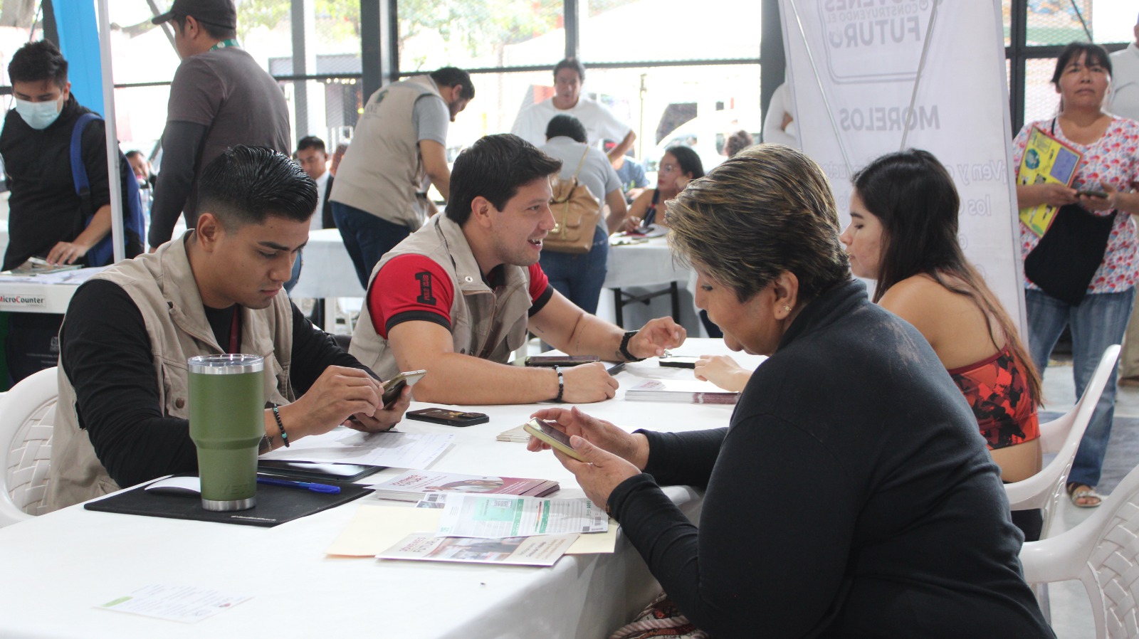 Acerca Gobierno de Morelos oportunidades laborales a más de nueve mil personas