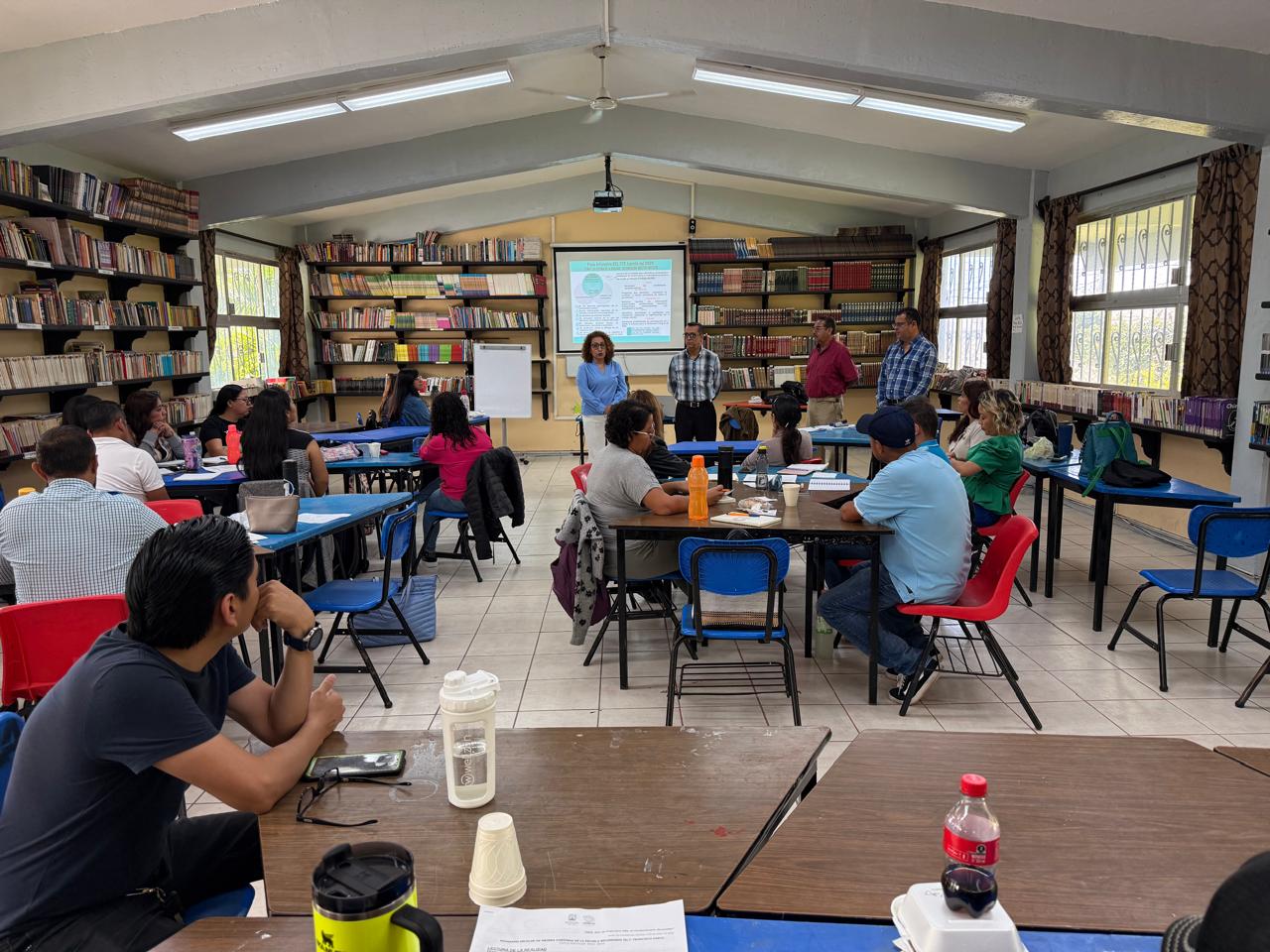 Participarán docentes en Taller Intensivo sobre comunidades de aprendizaje