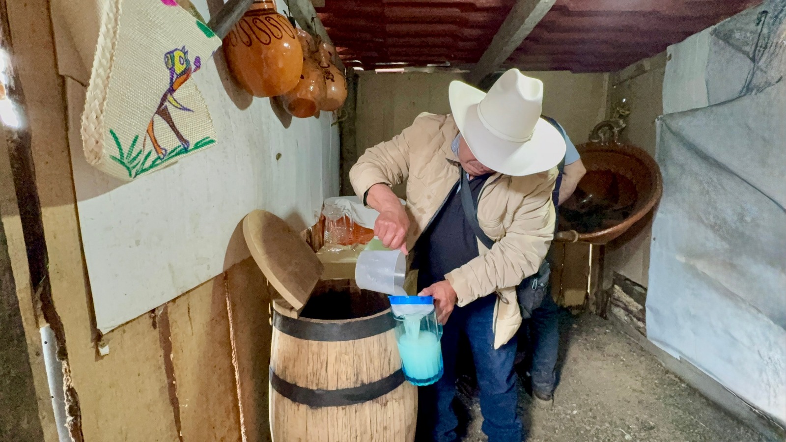 Promueve Gobierno de Morelos indicación geográfica para proteger el pulque de Huitzilac