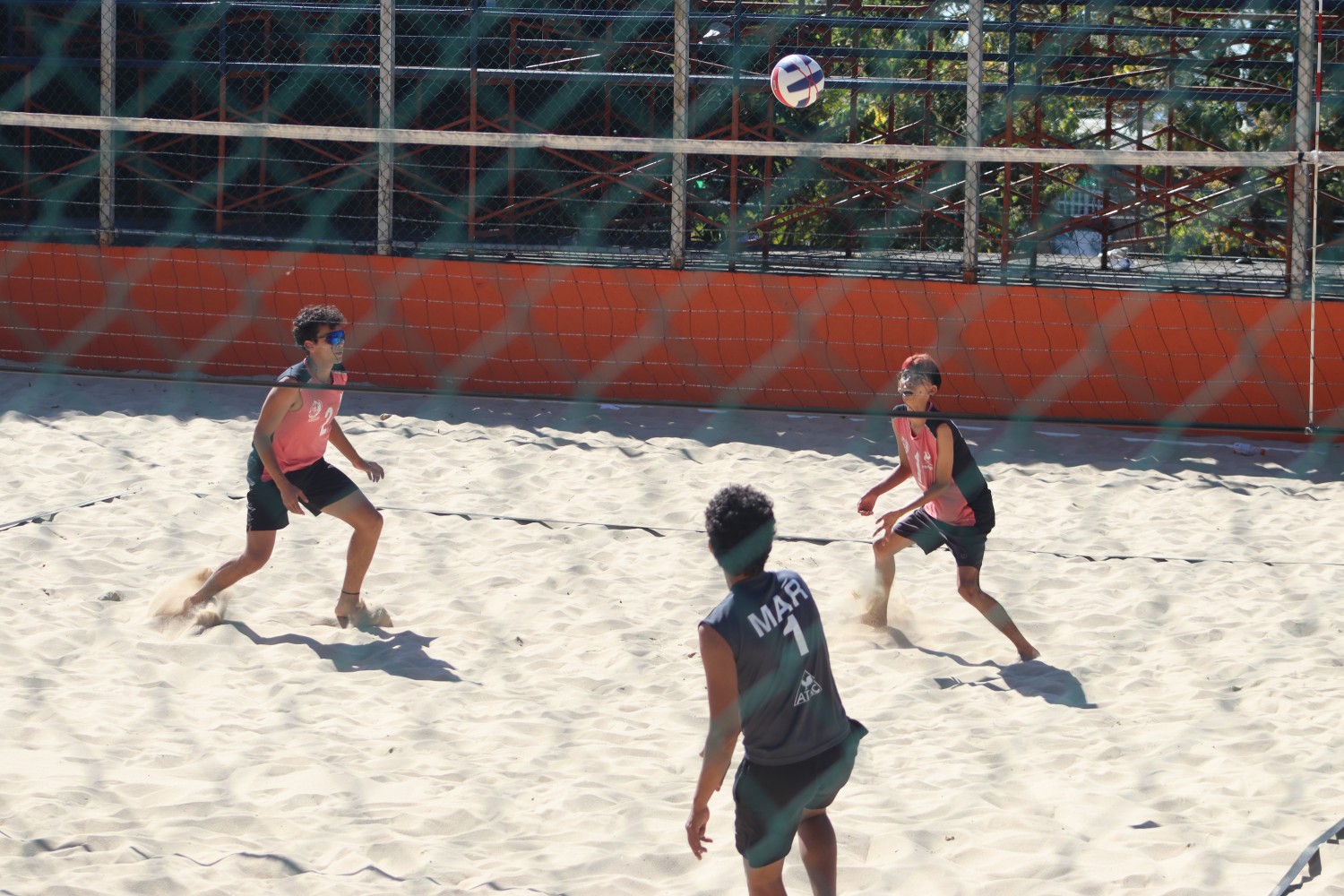 Dominan Dragones Indem selectivo de voleibol de playa varonil