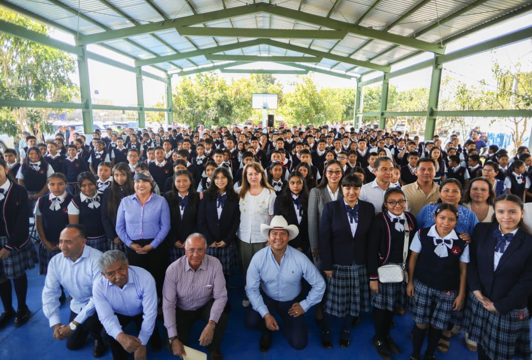 Fortalece Gobierno de “La tierra que nos une” bienestar comunitario con obras que atienden necesidades históricas en municipios de la zona oriente