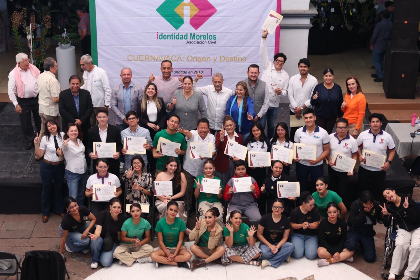 Celebra Secretaría de Educación a jóvenes morelenses destacados