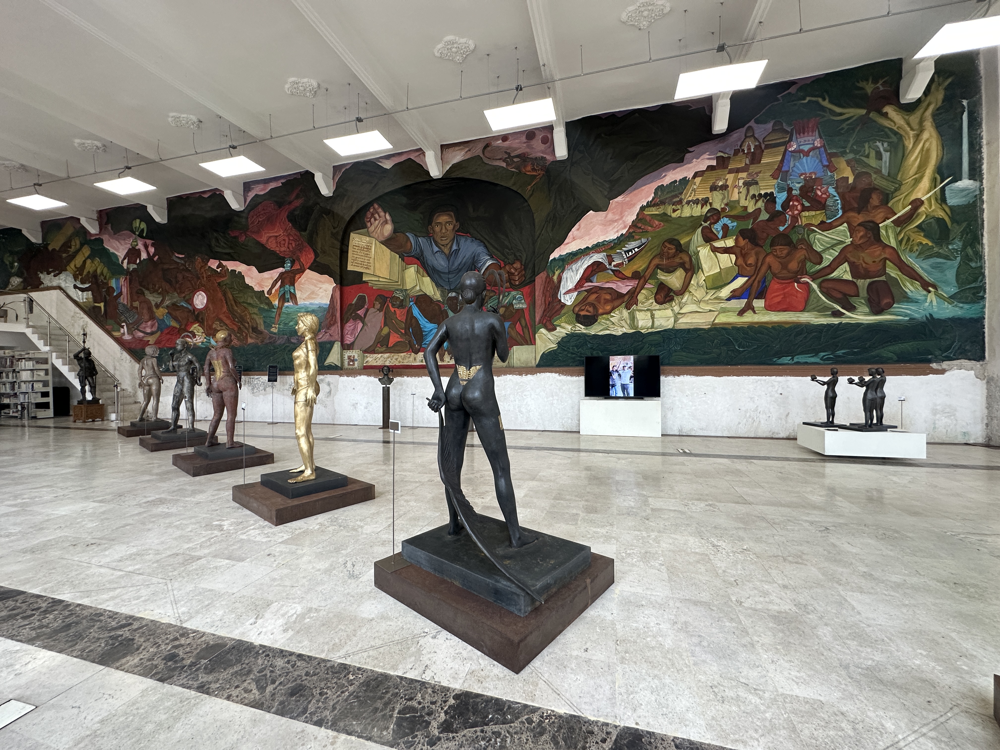 Biblioteca Galería Miguel Salinas