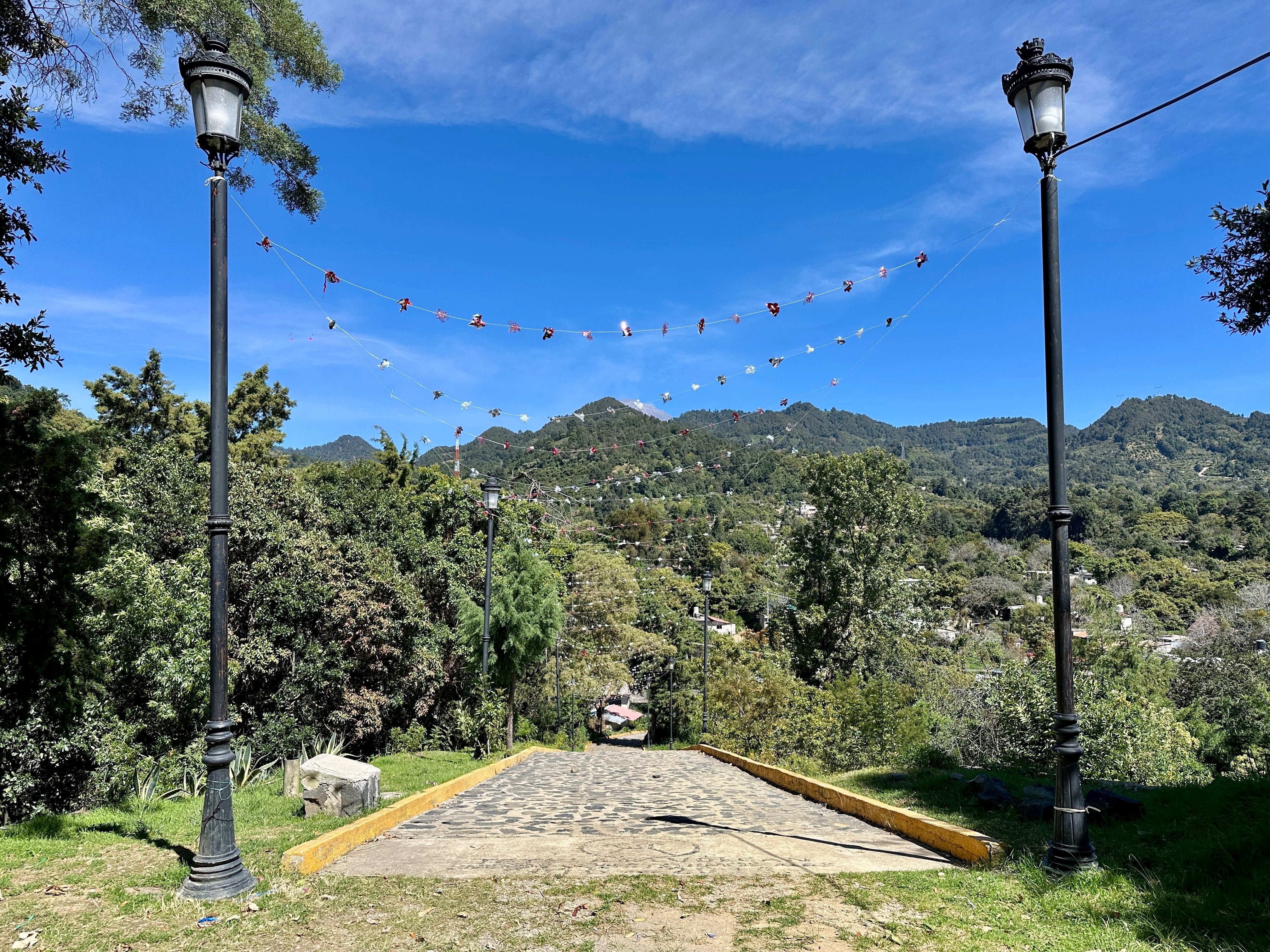 Subida Iglesia Barrio San Miguel