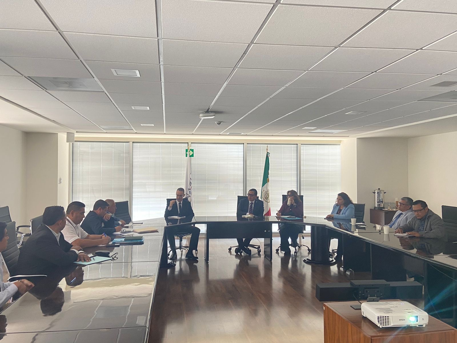 Coordinan esfuerzos gobiernos de México, Morelos y Puebla para mejorar las condiciones sociales de sus habitantes